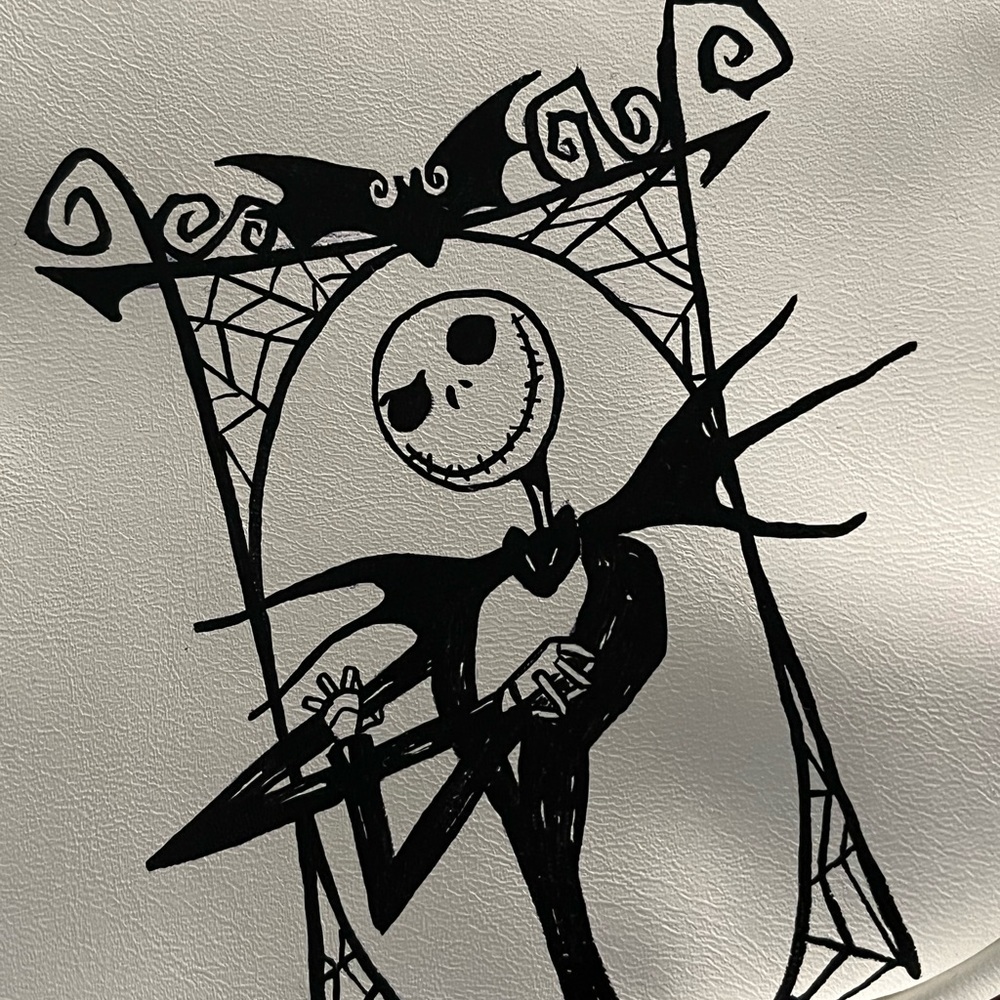 HAND PAINTED One of a Kind Ghost Crossbody Bag Purse!! - Picture 7 of 9